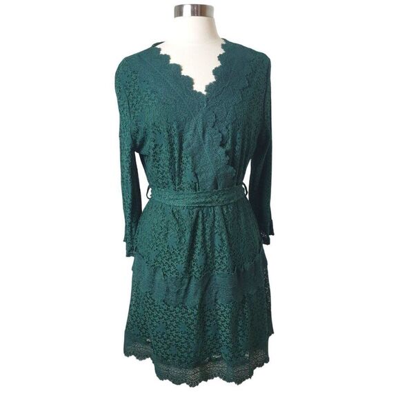 Women's Eyelet Lace Dress M Kelly Green V-Neck Midi Layer Zipper Romantic - Picture 1 of 4